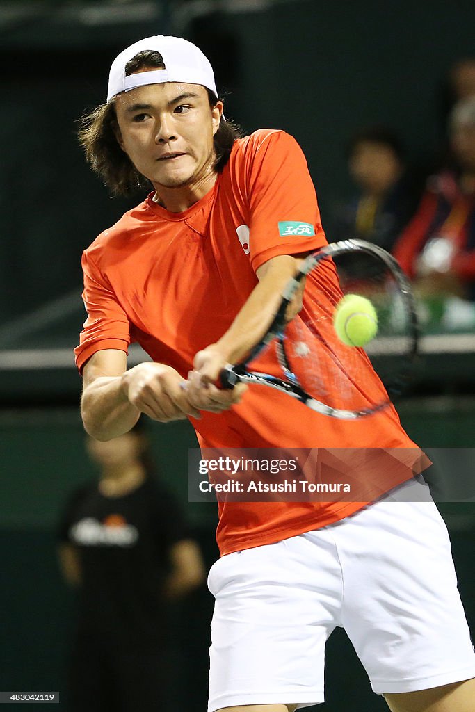 Japan v Czech Republic - Davis Cup World Group - DAY 3