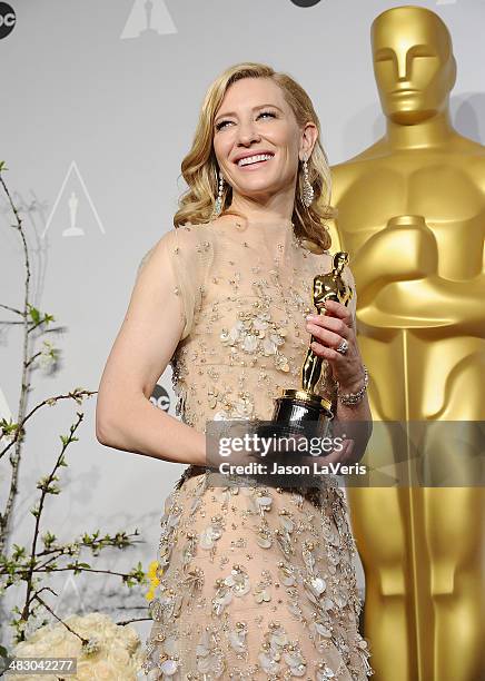 Actress Cate Blanchett poses in the press room at the 86th annual Academy Awards at Dolby Theatre on March 2, 2014 in Hollywood, California.