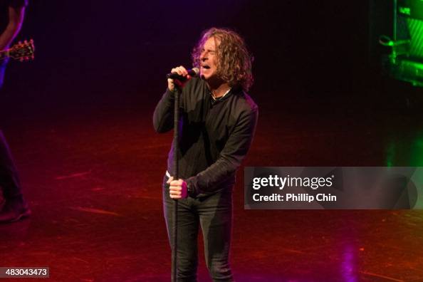 Bearded Ed Roland Vocalist Ed Roland of Collective Soul performs at the River Rock ...