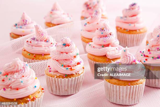 pink cupcakes - cupcake stock pictures, royalty-free photos & images