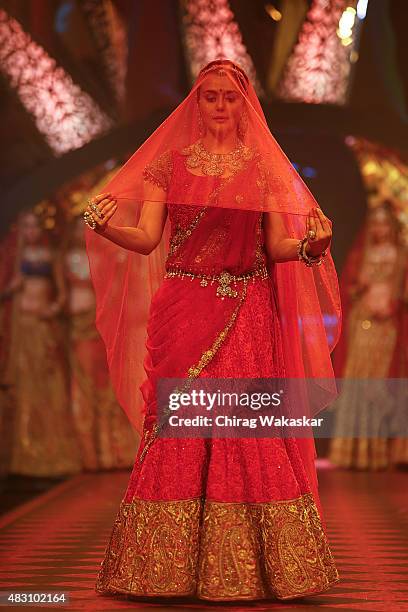 Preity Zinta walks the runway at the Birdhichand Ghanshyamdas Jewellers show during Day 4 of the India International Jewellery Week at the Grand...