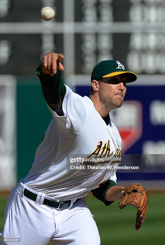 Seattle Mariners v Oakland Athletics