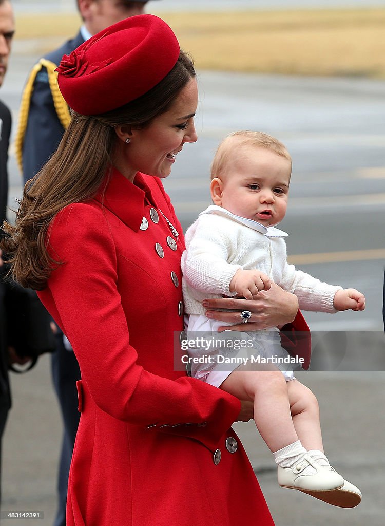 The Duke And Duchess Of Cambridge Tour Australia And New Zealand - Day 1