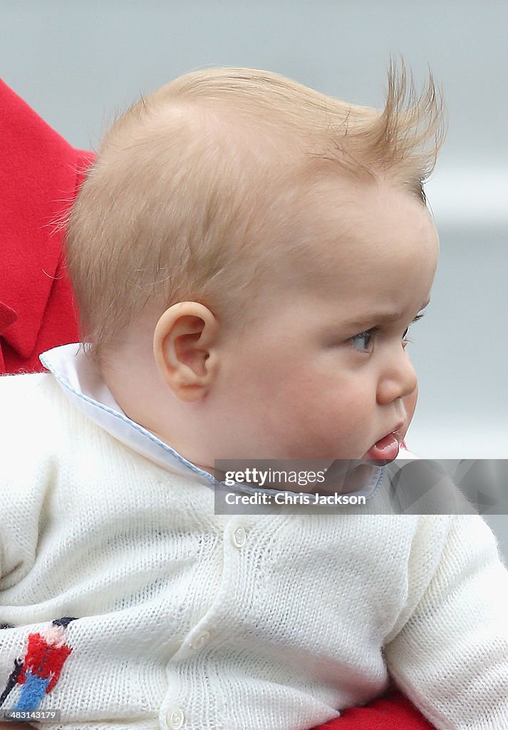 The Duke And Duchess Of Cambridge Tour Australia And New Zealand - Day 1