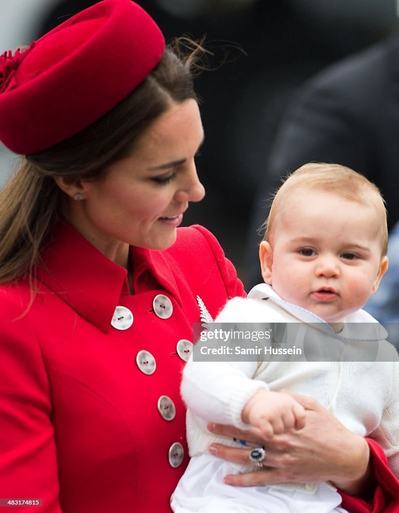 The Duke And Duchess Of Cambridge Tour Australia And New Zealand - Day 1