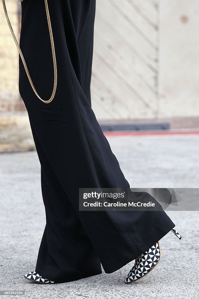 Street Style At Mercedes-Benz Fashion Week Australia 2014