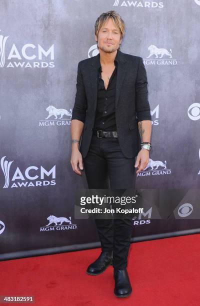 Singer Keith Urban arrives at the 49th Annual Academy Of Country Music Awards at the MGM Grand Hotel and Casino on April 6, 2014 in Las Vegas, Nevada.