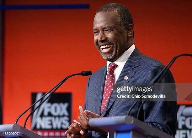 Republican presidential candidate Ben Carson participates in the first prime-time presidential debate hosted by FOX News and Facebook at the Quicken...