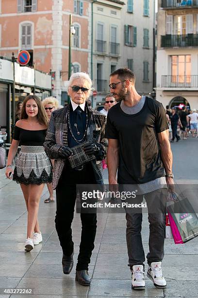 Karl Lagerfeld is seen strolling on the harbour of Saint tropez on August 6, 2015 in Saint-Tropez, France.