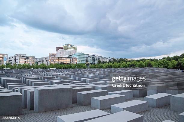 holocaust memorial in berlin - monument to the murdered jews of europe stock pictures, royalty-free photos & images