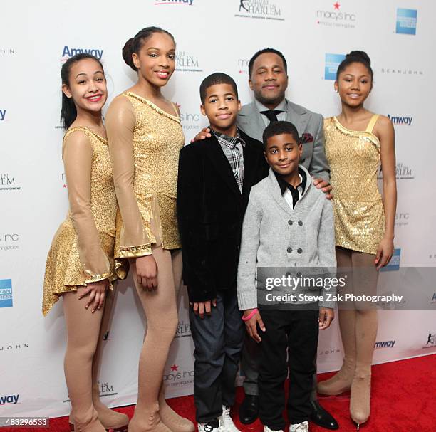 Tweedy Lineage 12 Miles Tweedy Photos & High Res Pictures - Getty Images