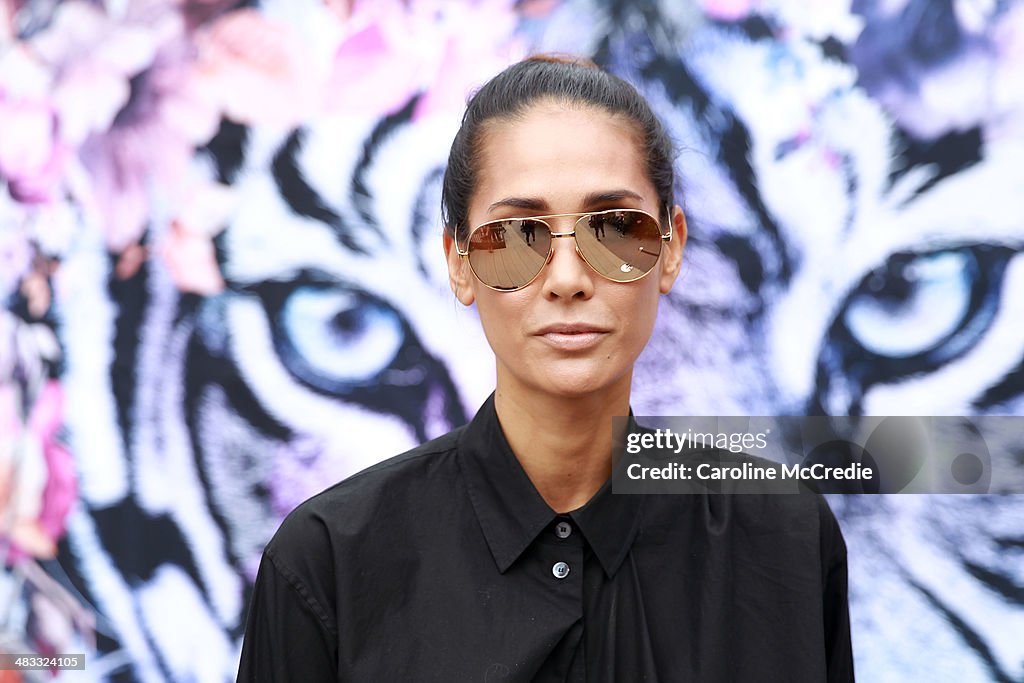 Street Style At Mercedes-Benz Fashion Week Australia 2014