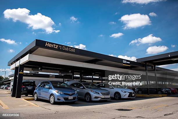 263 Rental Car Pick Up Stock Photos, High-Res Pictures, and Images