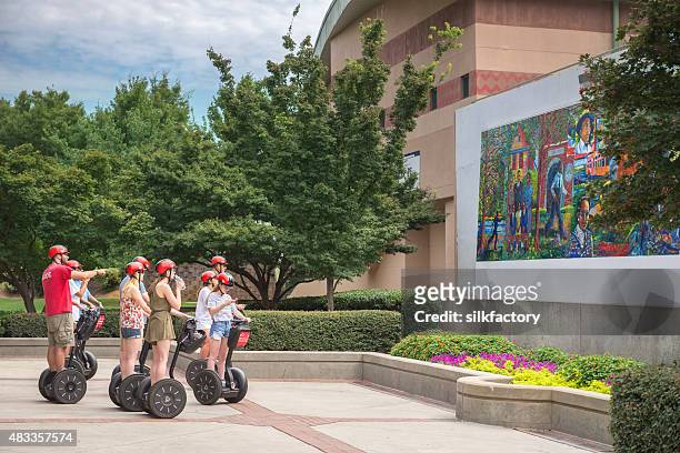 Touristen im King Center in Atlanta, Georgia, USA