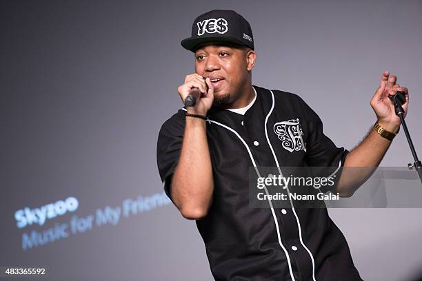 Rapper Skyzoo performs during Meet The Musician: Skyzoo, 'Music For My Friends' at Apple Store Soho on August 7, 2015 in New York City.