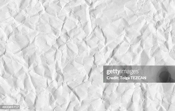 crushed paper - wrinkled paper stockfoto's en -beelden