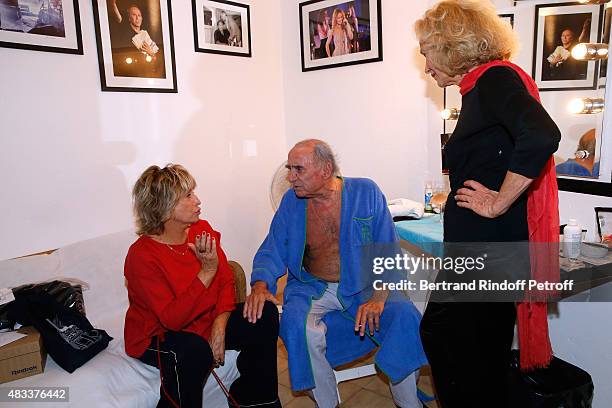 Director Daniele Thompson, Actors Claude Brasseur and Brigitte Fossey pose Backstage after the 'La colere du Tigre' Theater play during the 31th...