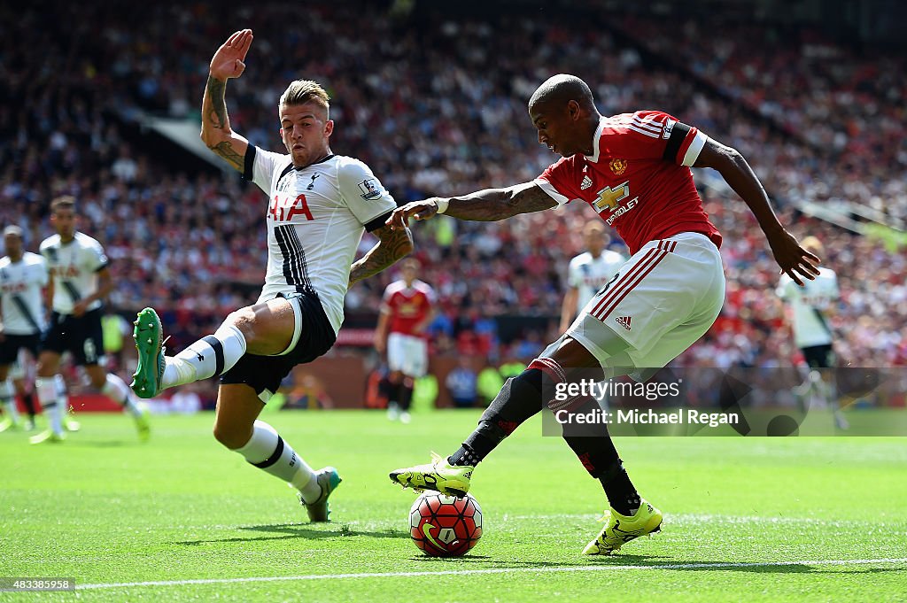 Manchester United v Tottenham Hotspur - Premier League