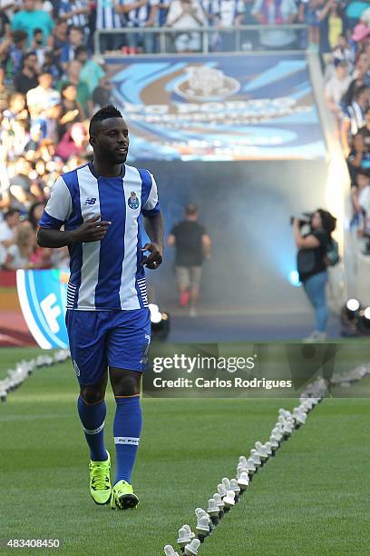 Porto's Portuguese forward Silvestre Varela during the pre-season friendly between FC Porto and Napoli at Estadio do Dragao on August 8, 2015 in...