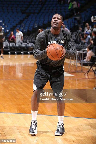 April 8: Othyus Jeffers of the Minnesota Timberwolves warms up after being called up from the D-League against the San Antonio Spurs during the game...