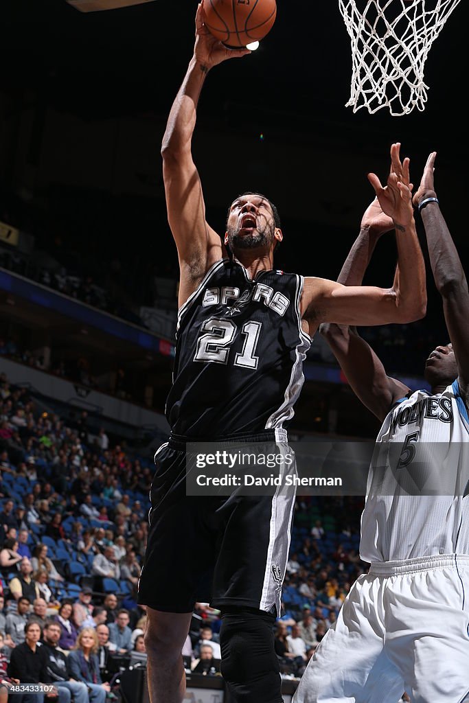 San Antonio Spurs v Minnesota Timberwolves