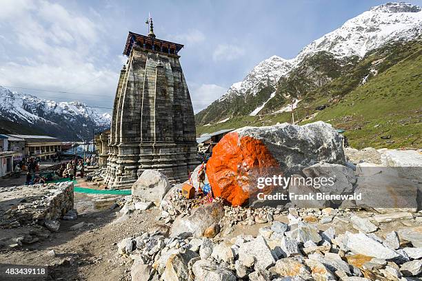 The small town around Kedarnath Temple got totally destroyed by the 2013 flood, only ruins are left.
