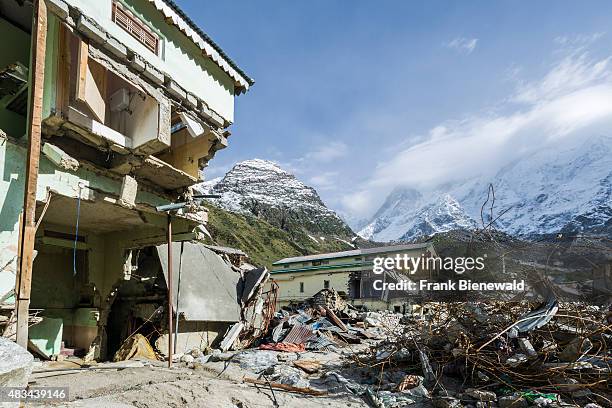 The small town around Kedarnath Temple got totally destroyed by the 2013 flood, only ruins are left.