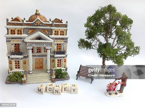 Family Money Tree Example 399 Family Money Tree Stock Photos, High-Res Pictures, and Images ...