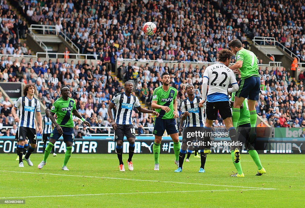 Newcastle United v Southampton - Premier League