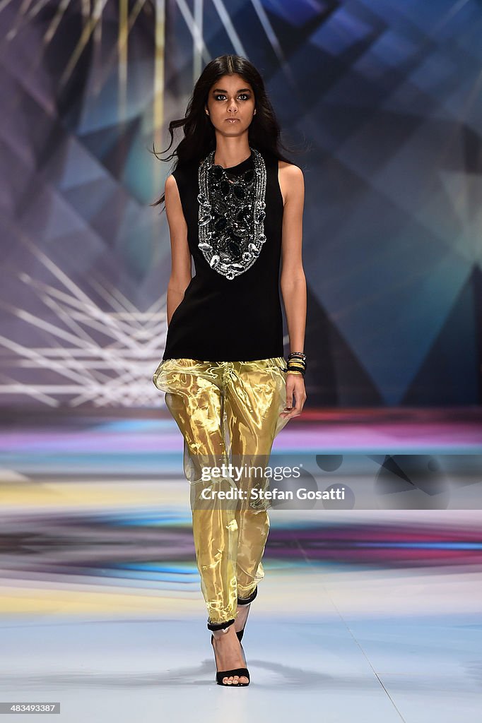 Swarovski - Runway - Mercedes-Benz Fashion Week Australia 2014