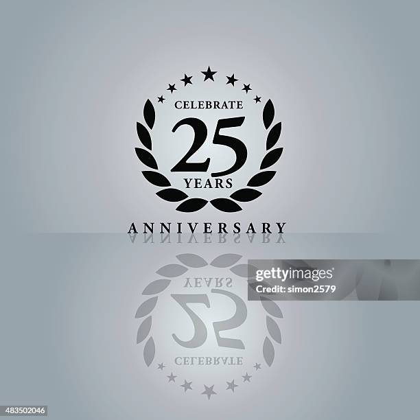 ilustraciones, imágenes clip art, dibujos animados e iconos de stock de veinticinco años emblema de aniversario - 25 years