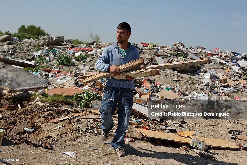 Madrid Council Demolishes Roma Houses In Madrid