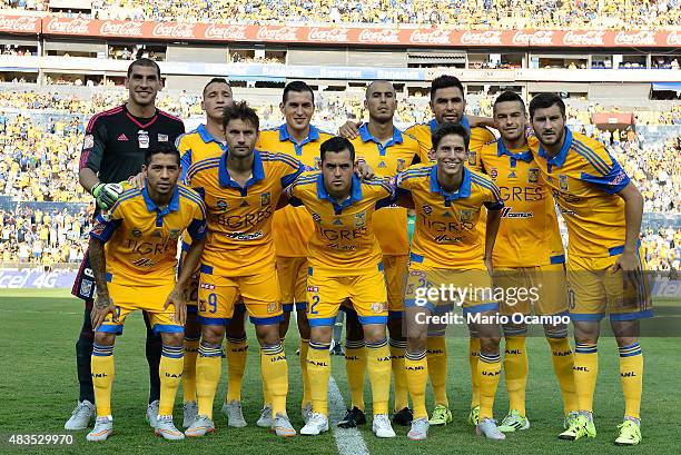 Players of Tigres pose prior a 3rd round match between Tigres UANL and Chivas as part of the Apertura 2015 Liga MX at Universitario Stadium on August...