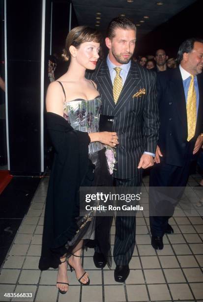 Actor Stephen Baldwin and wife Kennya attend the "One Tough Cop" New York City Premiere on October 5, 1998 at City Cinemas Cinema 1 in New York City.