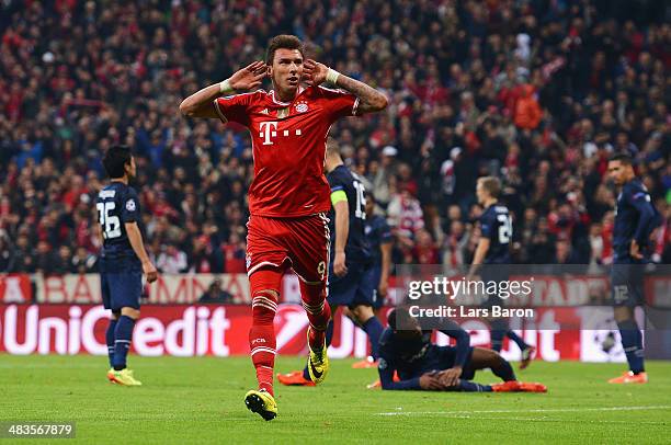 Mario Mandzukic of Bayern Muenchen celebrates his goal during the UEFA Champions League Quarter Final second leg match between FC Bayern Muenchen and...