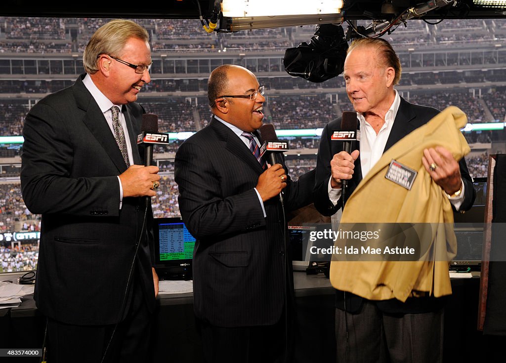MONDAY NIGHT FOOTBALL