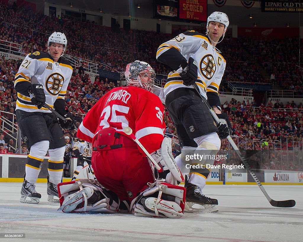 Boston Bruins v Detroit Red Wings