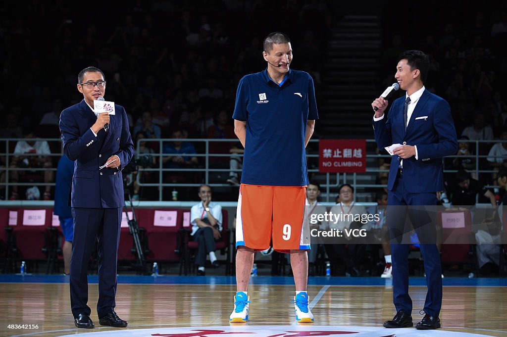 Mengke Chinese basketball player Mengke Bateer , sports commentator Yu Jia ...