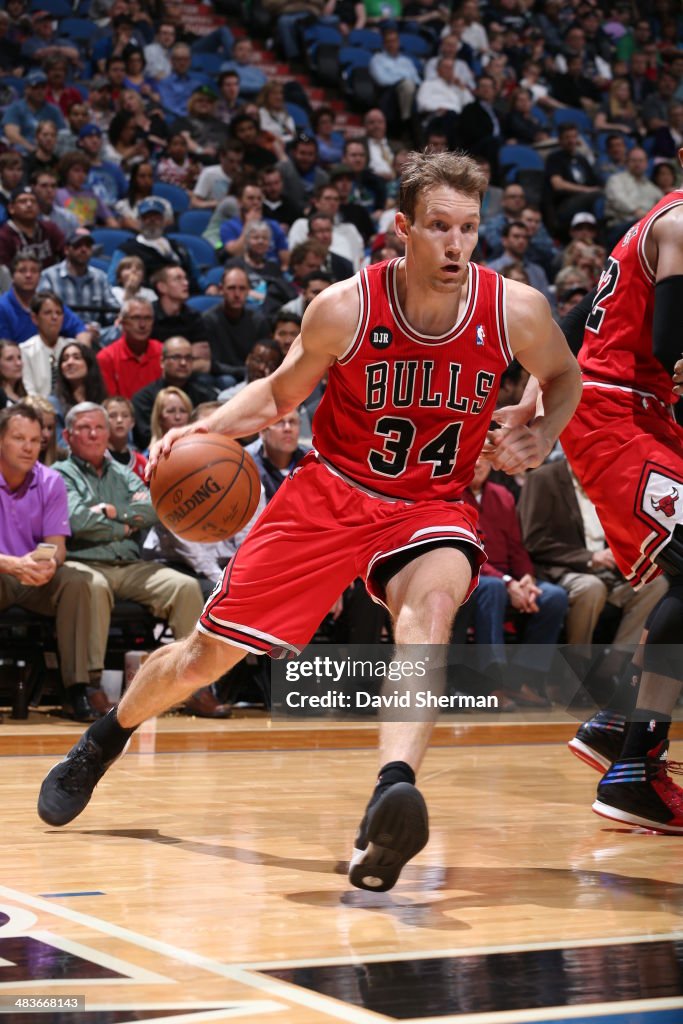 Chicago Bulls v Minnesota Timberwolves