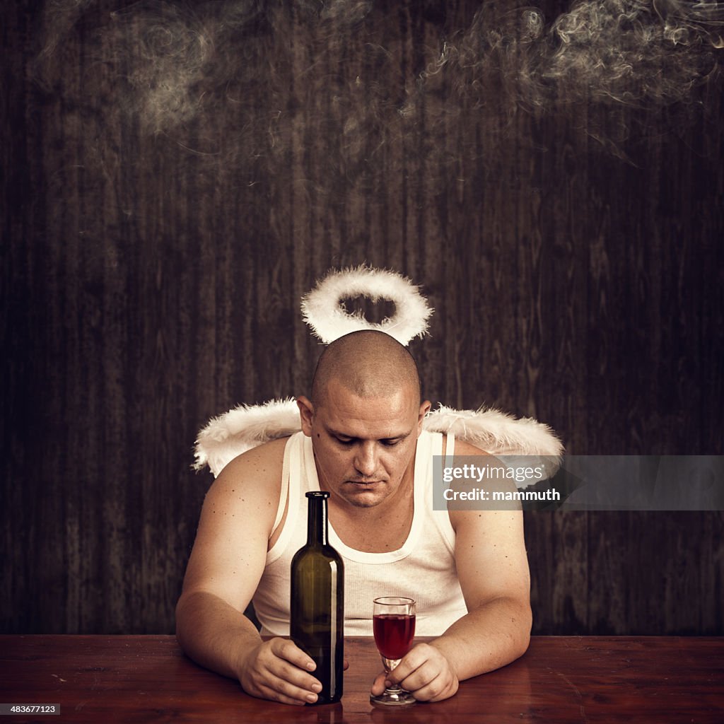 Angel trinken in einem pub