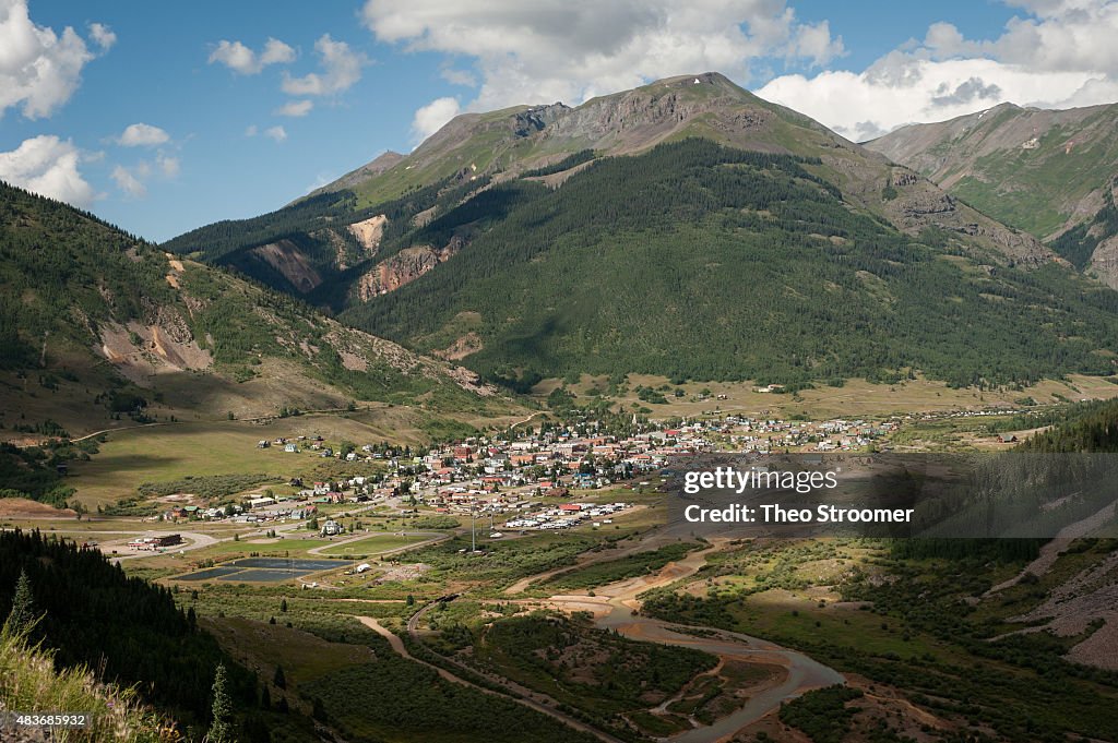 Federal Cleanup Crew Spills 3 Million Gallons Of Toxic Mine Waste In Colorado's Animas River