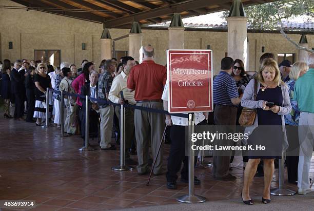 People line up to see Republican presidential candidate Jeb Bush at the Ronald Reagan Presidential Library August 11, 2015 in Simi Valley,...