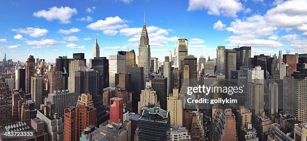 new york city aerial skyline - chrysler building stockfoto's en -beelden