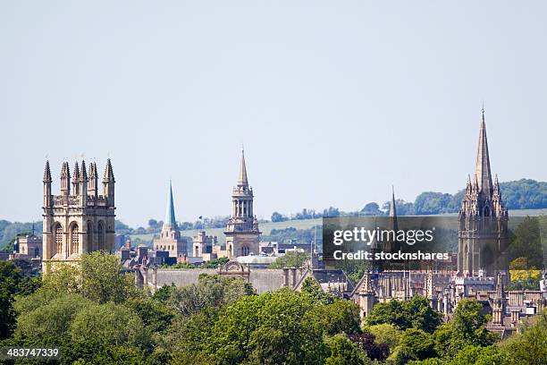 dreaming spires stück - oxford universität stock-fotos und bilder