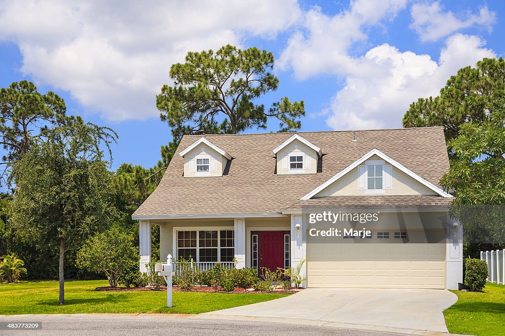 New Cozy Cottage