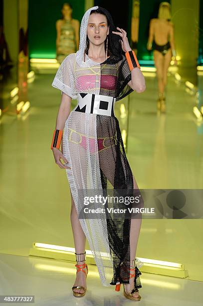 Model walks the runway during Movimento show at Sao Paulo Fashion Week Spring Summer 2014/2015 at Parque Candido Portinari on April 3, 2014 in Sao...