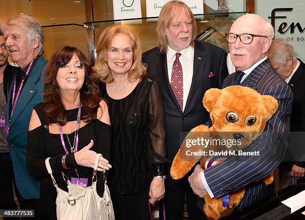Courcey Vicki Stewart Photos and Premium High Res Pictures - Getty Images