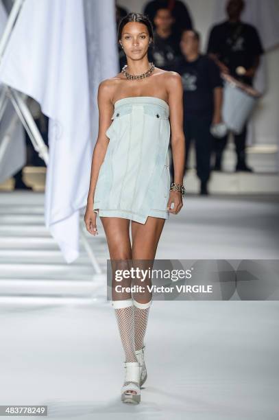 Lais Ribeiro walks the runway during Ellus show at Sao Paulo Fashion Week Spring Summer 2014/2015 at Parque Candido Portinari on April 4, 2014 in Sao...