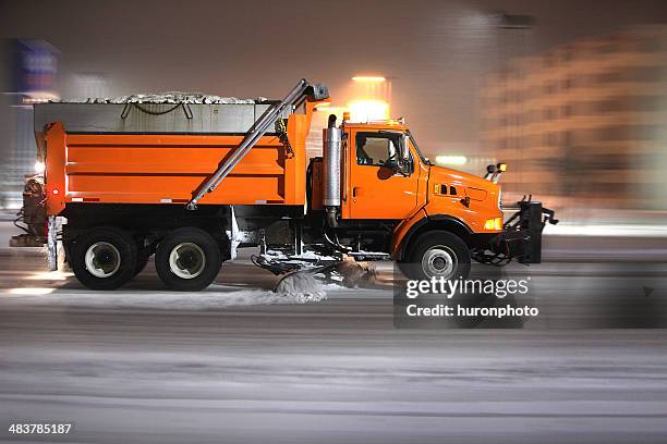 plow truck - snowplow 個照片及圖片檔