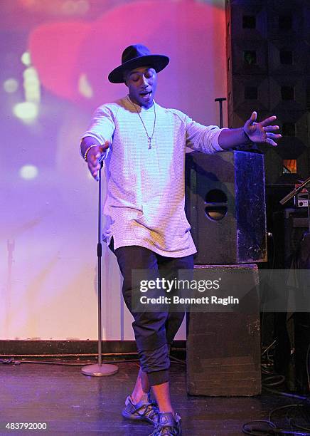 Rodney Rakey 85 Rodney Rikai Stock Photos, High-Res Pictures, and Images - Getty Images